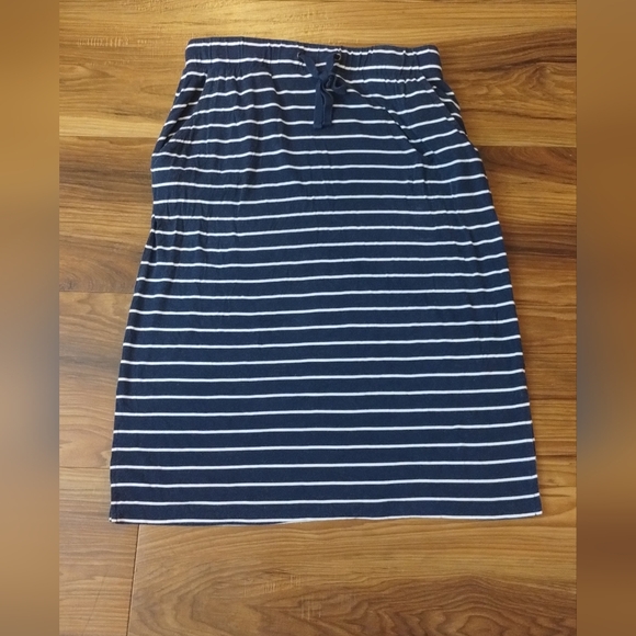 St. John's Bay Casual Striped Navy Blue & White Drawing String Pencil Skirts - Picture 2 of 9